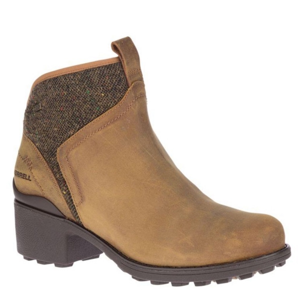 NIB Merrell Chateau boots